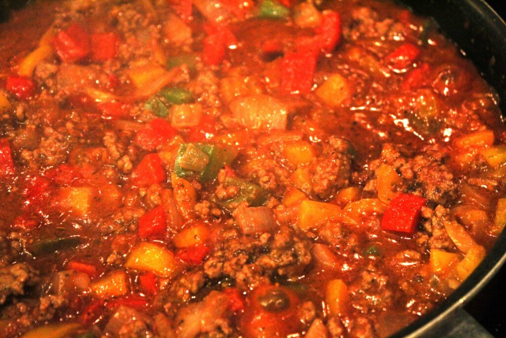 Veggie balsamic sloppy joe filling simmering.