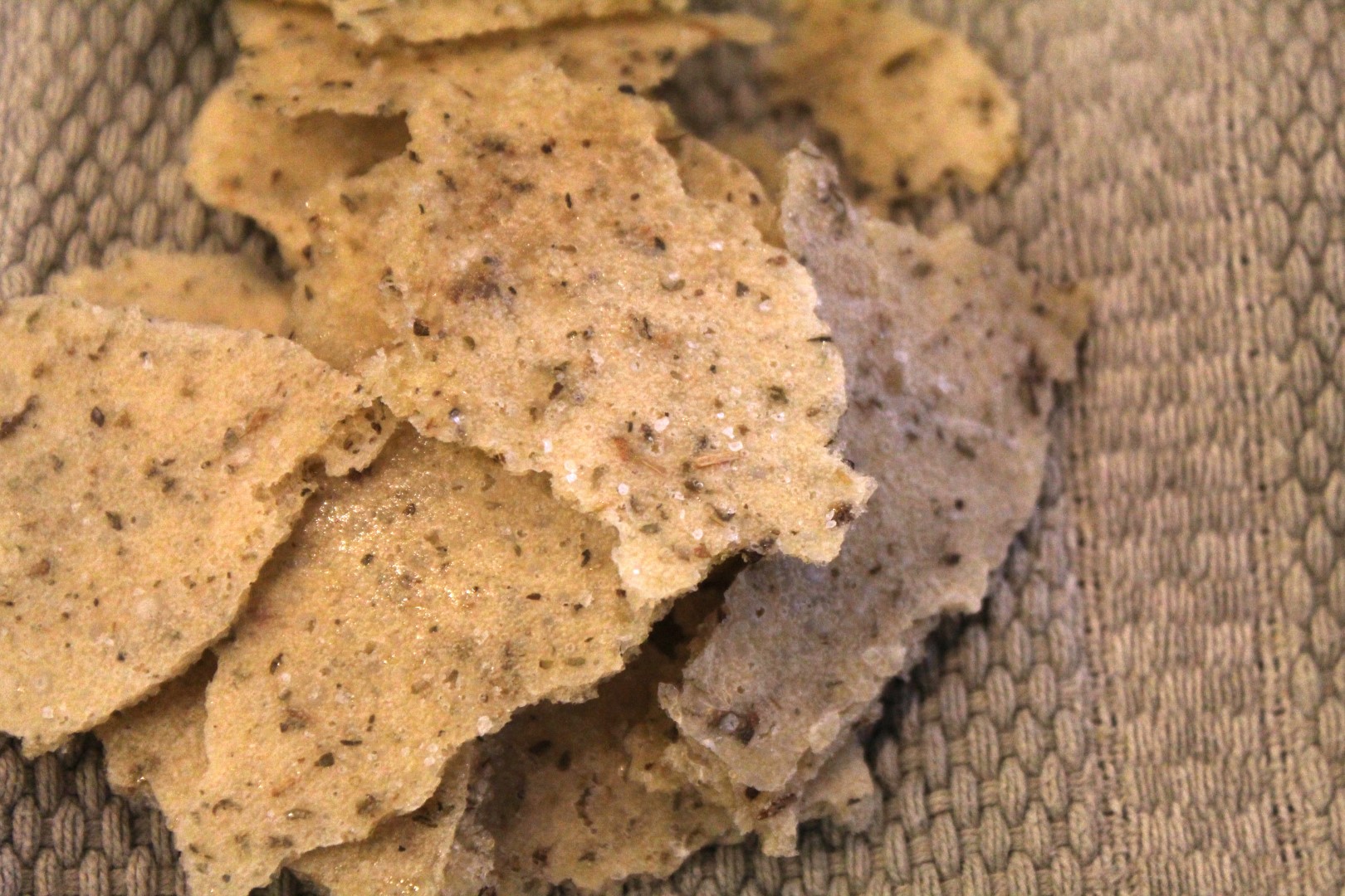 Easy 3 Ingredient Sourdough Discard Crackers