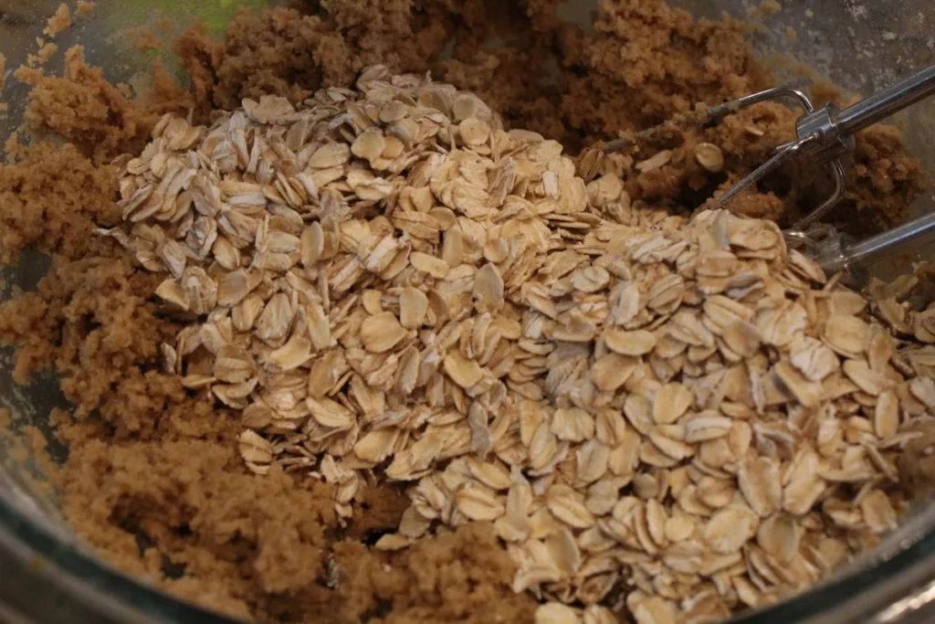 Adding oats to cookie dough